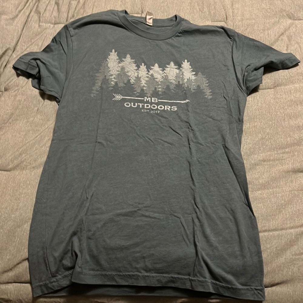 MB Outdoors forest green t-shirt